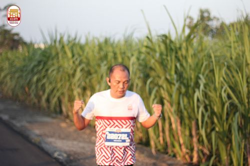 Race photo from Kediri Half Marathon 2024