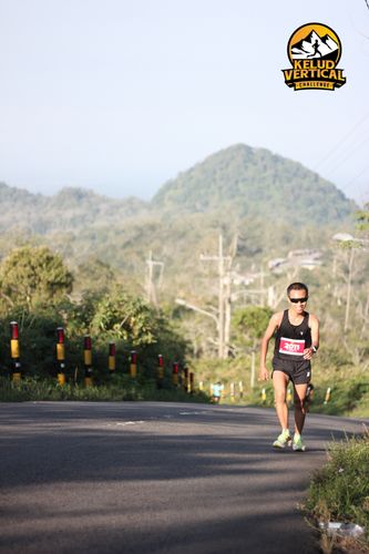 Race photo from Kelud Vertical Challenge 2024