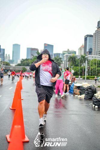 Race photo from Smartfren Run 2024