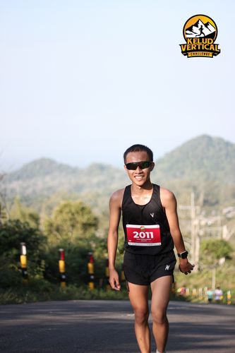 Race photo from Kelud Vertical Challenge 2024