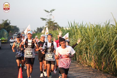 Race photo from Kediri Half Marathon 2024