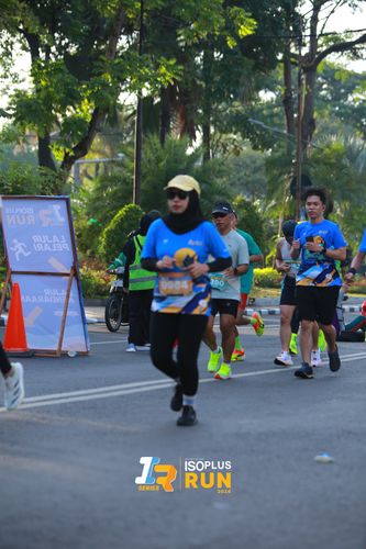 Race photo from Isoplus Run 2024 Surabaya