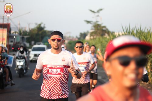 Race photo from Kediri Half Marathon 2024