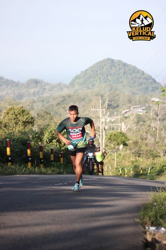 Race photo from Kelud Vertical Challenge 2024