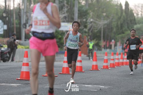 Race photo from Jabar Run 10K 2024