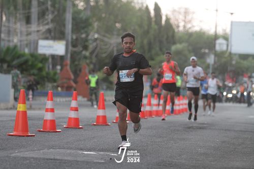 Race photo from Jabar Run 10K 2024