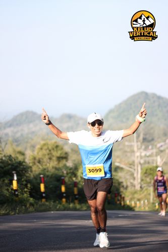 Race photo from Kelud Vertical Challenge 2024