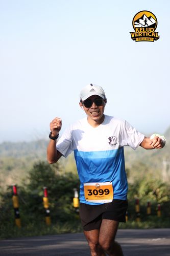 Race photo from Kelud Vertical Challenge 2024