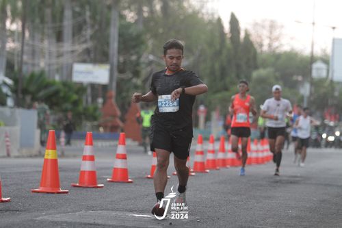 Race photo from Jabar Run 10K 2024
