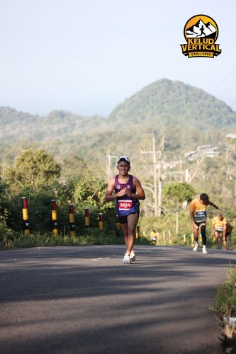 Race photo from Kelud Vertical Challenge 2024