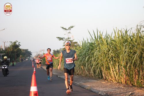 Race photo from Kediri Half Marathon 2024