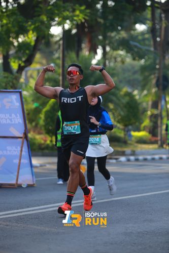 Race photo from Isoplus Run 2024 Surabaya