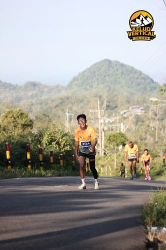 Race photo from Kelud Vertical Challenge 2024