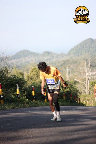 Race photo from Kelud Vertical Challenge 2024