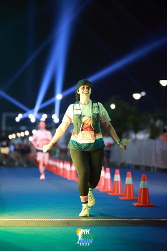 Race photo from PIK NITE RUN 2025