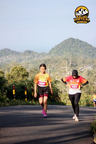 Race photo from Kelud Vertical Challenge 2024