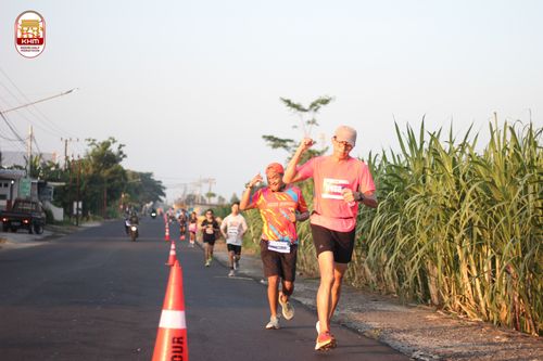 Race photo from Kediri Half Marathon 2024