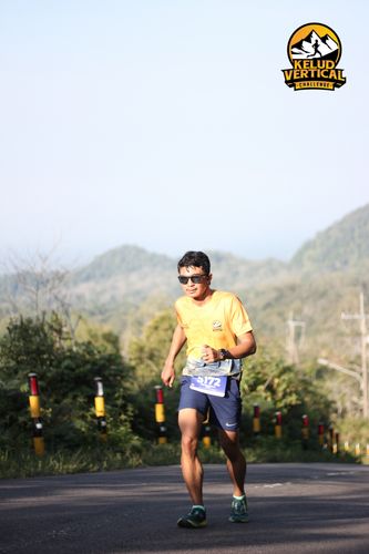 Race photo from Kelud Vertical Challenge 2024