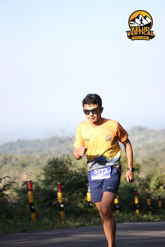 Race photo from Kelud Vertical Challenge 2024