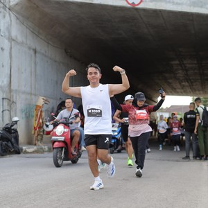 Race photo from KEDIRI HALF MARATHON 2026
