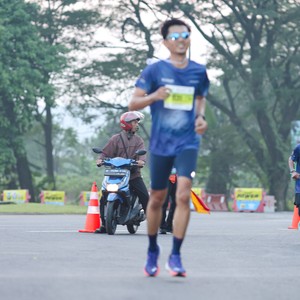 Race photo from BOGORUN 2026