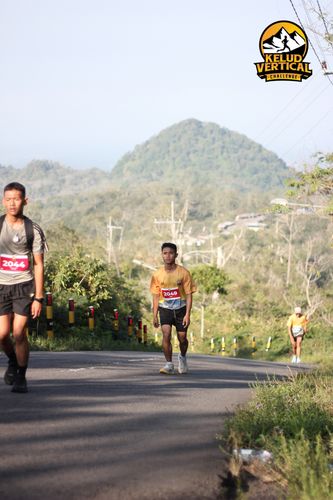 Race photo from Kelud Vertical Challenge 2024