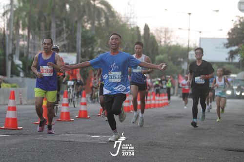Race photo from Jabar Run 10K 2024