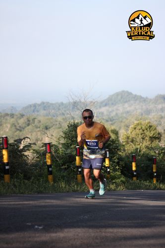 Race photo from Kelud Vertical Challenge 2024