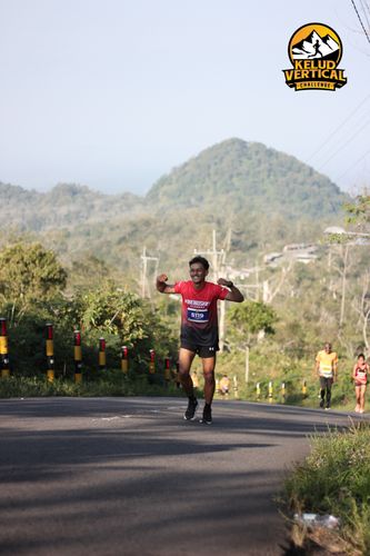 Race photo from Kelud Vertical Challenge 2024