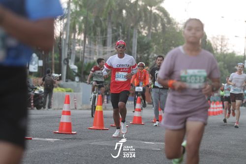 Race photo from Jabar Run 10K 2024