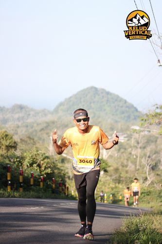 Race photo from Kelud Vertical Challenge 2024
