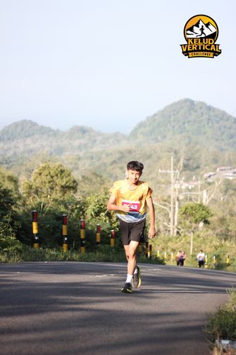 Race photo from Kelud Vertical Challenge 2024