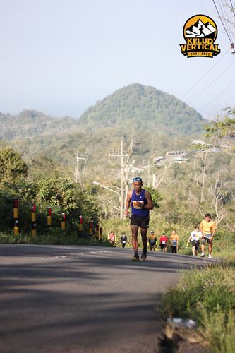 Race photo from Kelud Vertical Challenge 2024