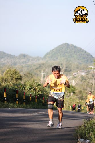 Race photo from Kelud Vertical Challenge 2024