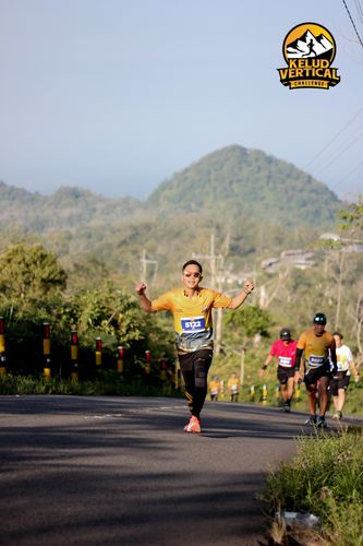 Race photo from Kelud Vertical Challenge 2024