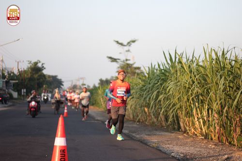 Race photo from Kediri Half Marathon 2024
