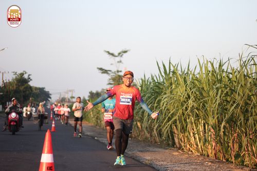 Race photo from Kediri Half Marathon 2024
