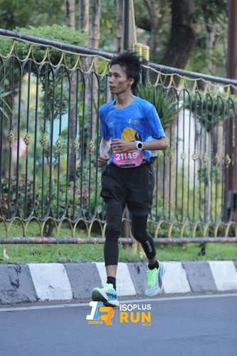 Race photo from Isoplus Run 2024 Surabaya