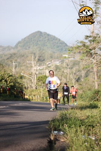 Race photo from Kelud Vertical Challenge 2024