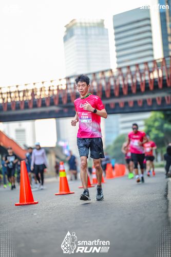 Race photo from Smartfren Run 2025 