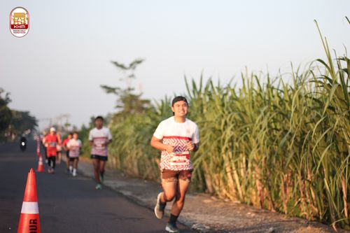 Race photo from Kediri Half Marathon 2024