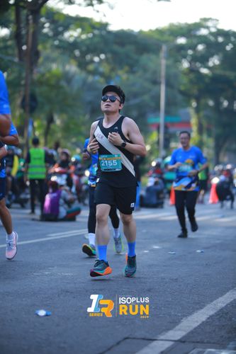 Race photo from Isoplus Run 2024 Surabaya