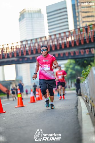 Race photo from Smartfren Run 2025 