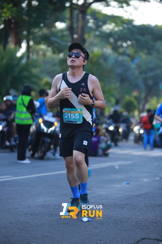 Race photo from Isoplus Run 2024 Surabaya