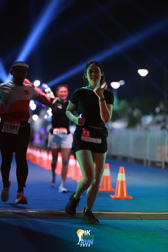 Race photo from PIK NITE RUN 2025