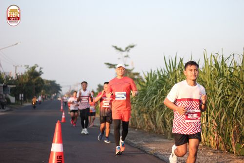 Race photo from Kediri Half Marathon 2024
