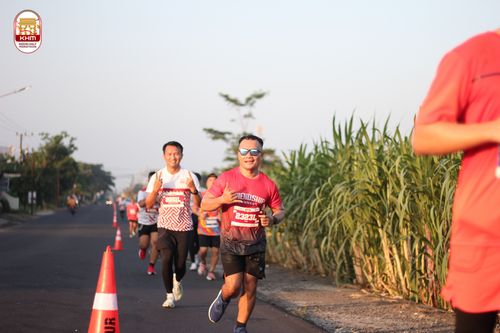Race photo from Kediri Half Marathon 2024