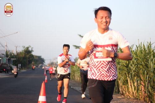 Race photo from Kediri Half Marathon 2024