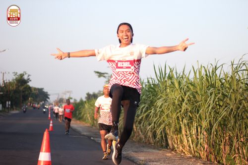 Race photo from Kediri Half Marathon 2024