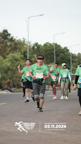 Race photo from Arutmin Borneo Run 2024